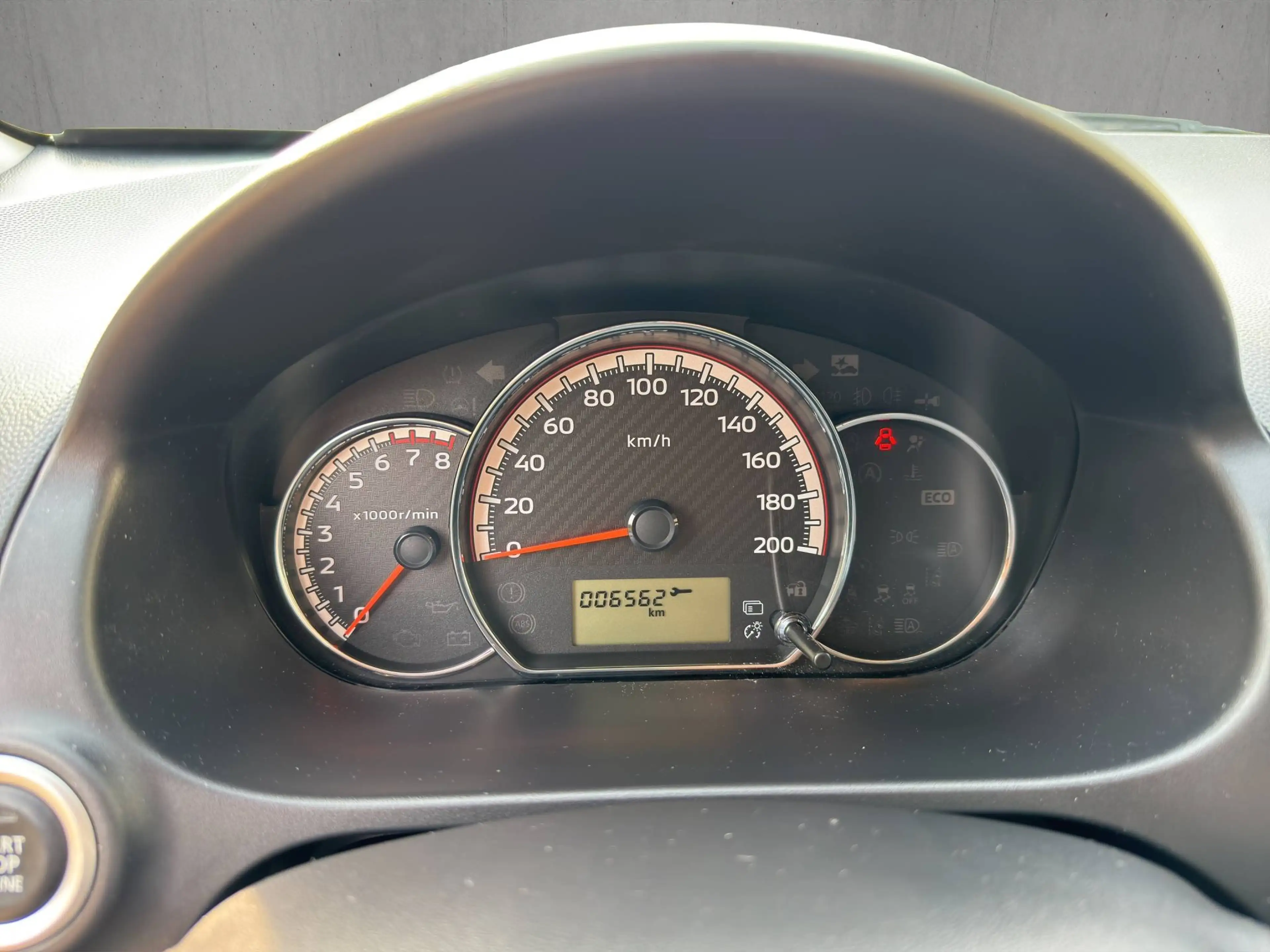 Mitsubishi Space Star 1.2 TOP CVT WENIG km (!) , scheckheftgepflegt, Ganzjahresreifen und Standheizung — photo 11