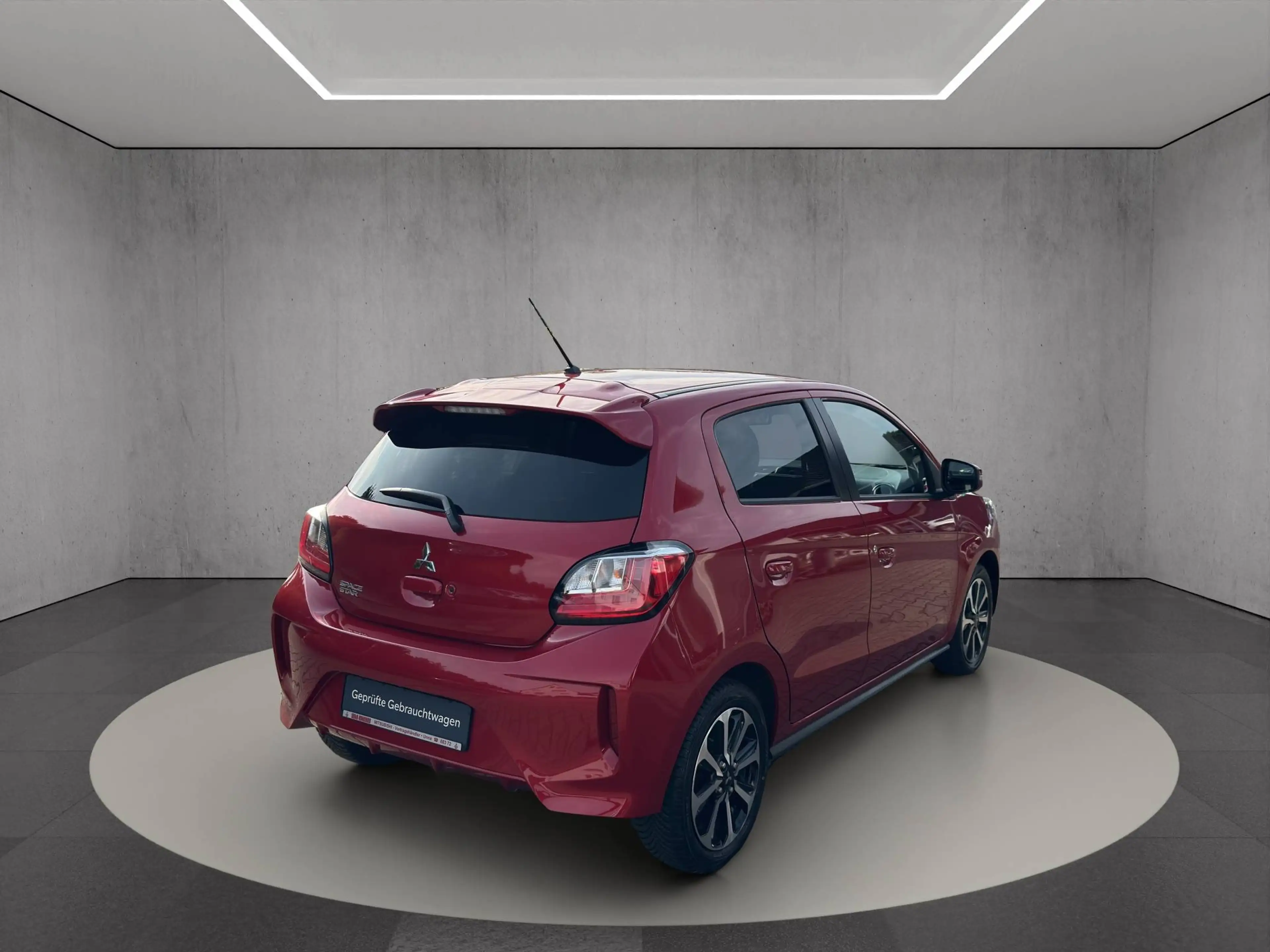 Mitsubishi Space Star 1.2 TOP CVT WENIG km (!) , scheckheftgepflegt, Ganzjahresreifen und Standheizung — photo 6