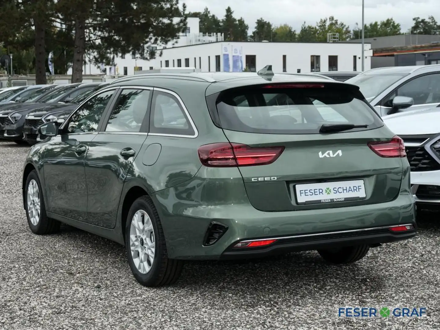 Kia Ceed SW / cee'd SW 1.5T DCT7 VISION KOMFORT+ NAVI Grün - 2