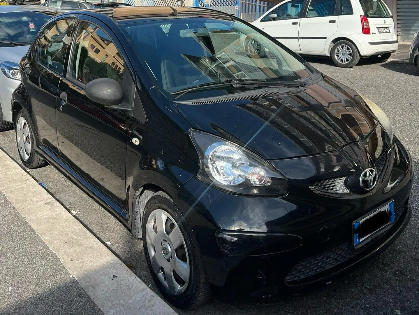Toyota Aygo Aygo 5p 1.0 Sol Nero - 1