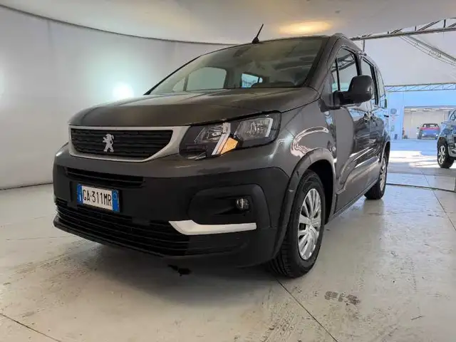 Peugeot Rifter Standard 1.5 BlueHDi Active