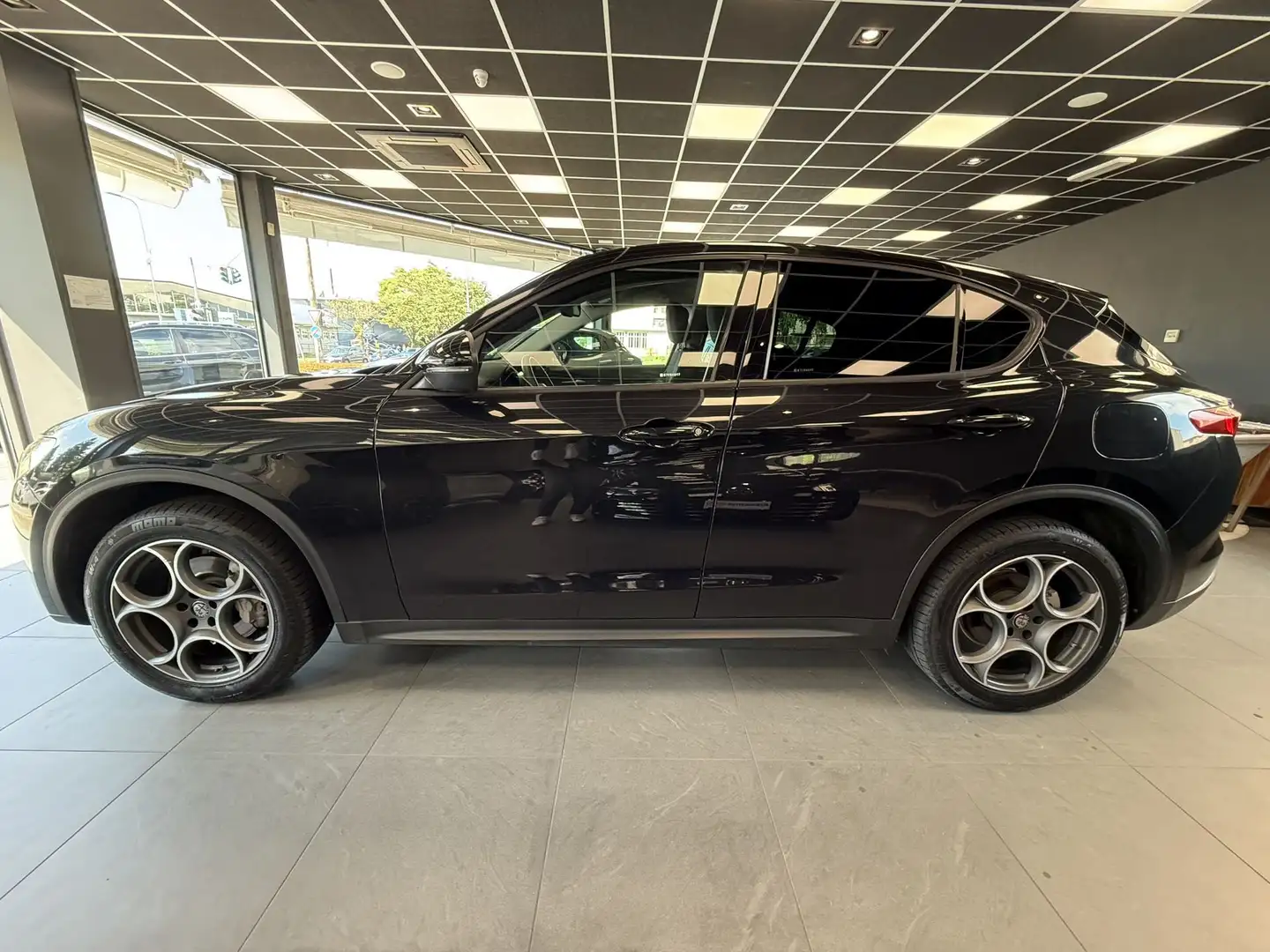 Alfa Romeo Stelvio 2.2 Turbodiesel 190 CV AT8 Q4 Sport *IVA ESPOSTA* Schwarz - 2