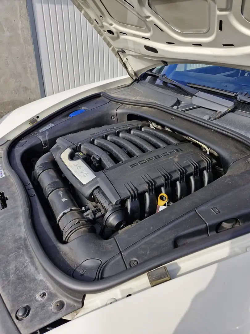 Porsche Cayenne Tiptronic S - 2