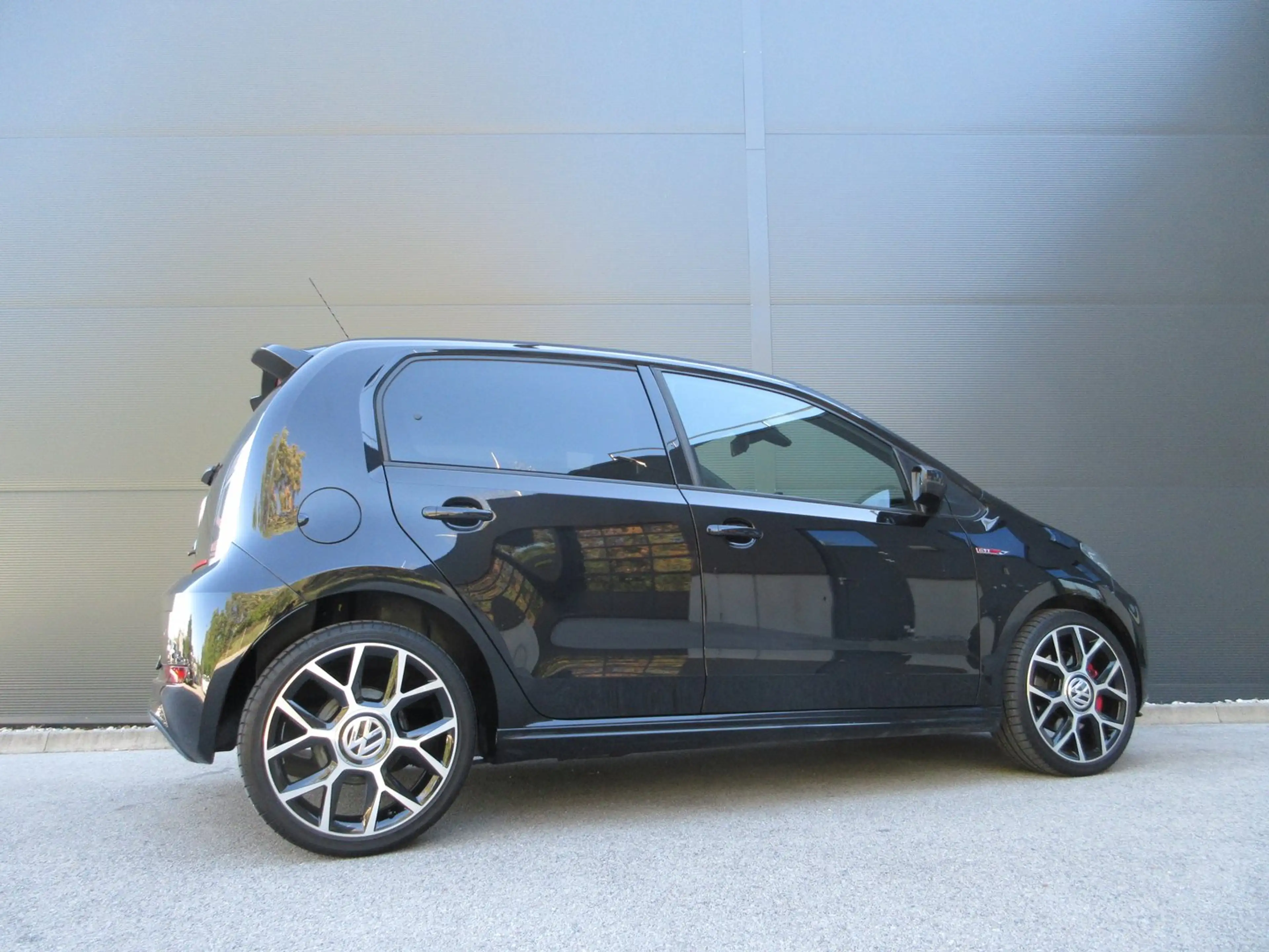 Volkswagen up! VW up! GTI TSI OPF — photo 9