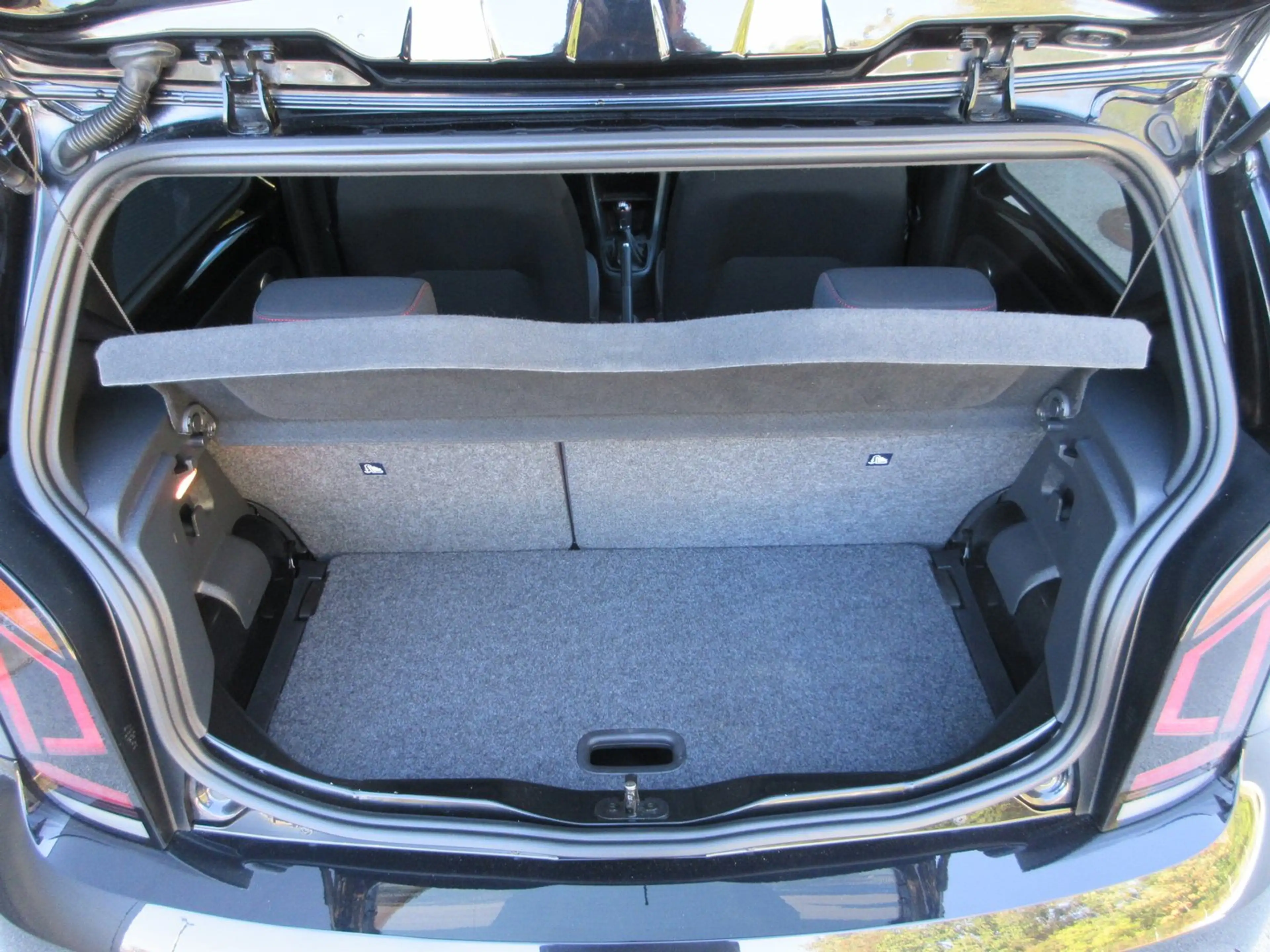 Volkswagen up! VW up! GTI TSI OPF — photo 15