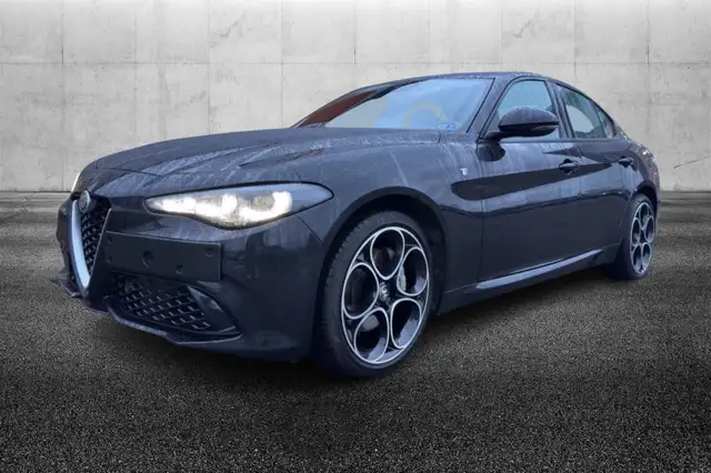 Alfa Romeo Giulia Giulia