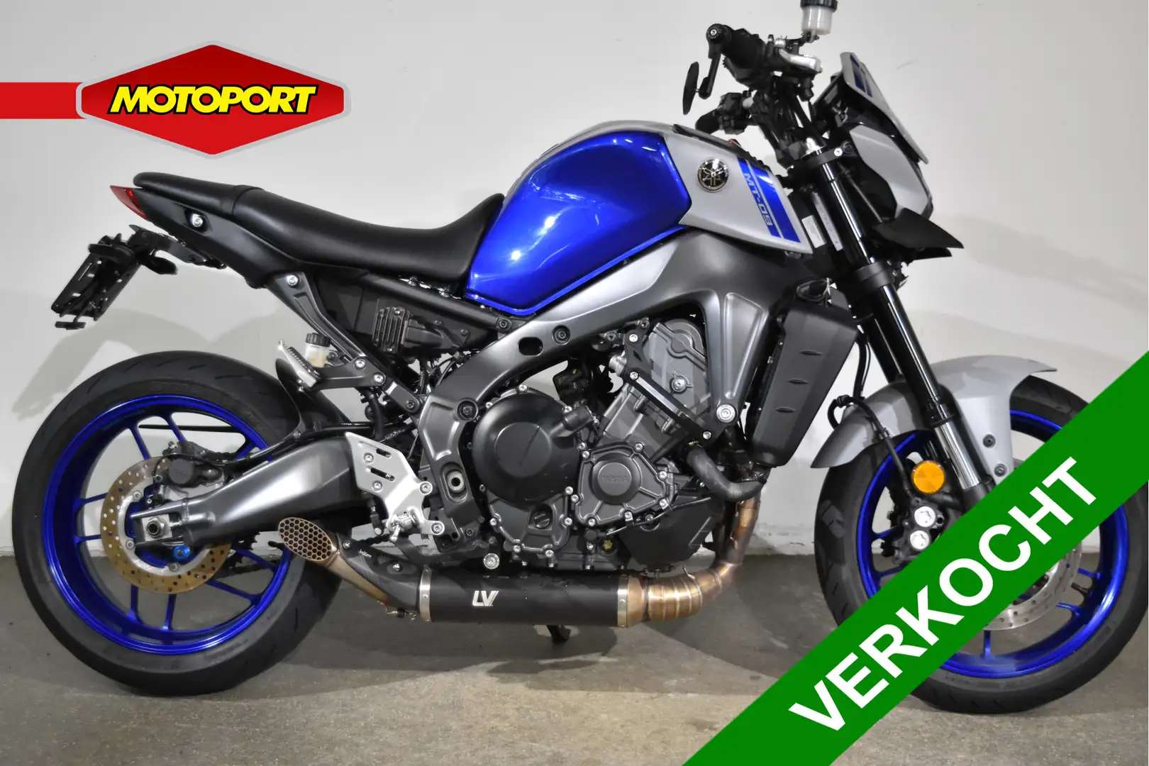 Yamaha MT-09 - 1