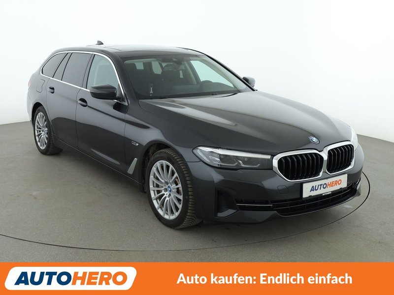 BMW 530 530e xDrive Aut*NAVI*LED*TEMPO*PDC*SHZ* — photo 8