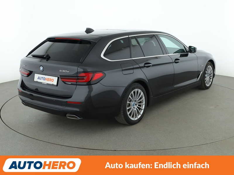 BMW 530 530e xDrive Aut*NAVI*LED*TEMPO*PDC*SHZ* — photo 6