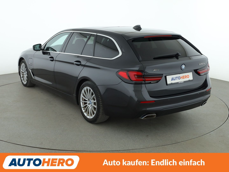 BMW 530 530e xDrive Aut*NAVI*LED*TEMPO*PDC*SHZ* — photo 4
