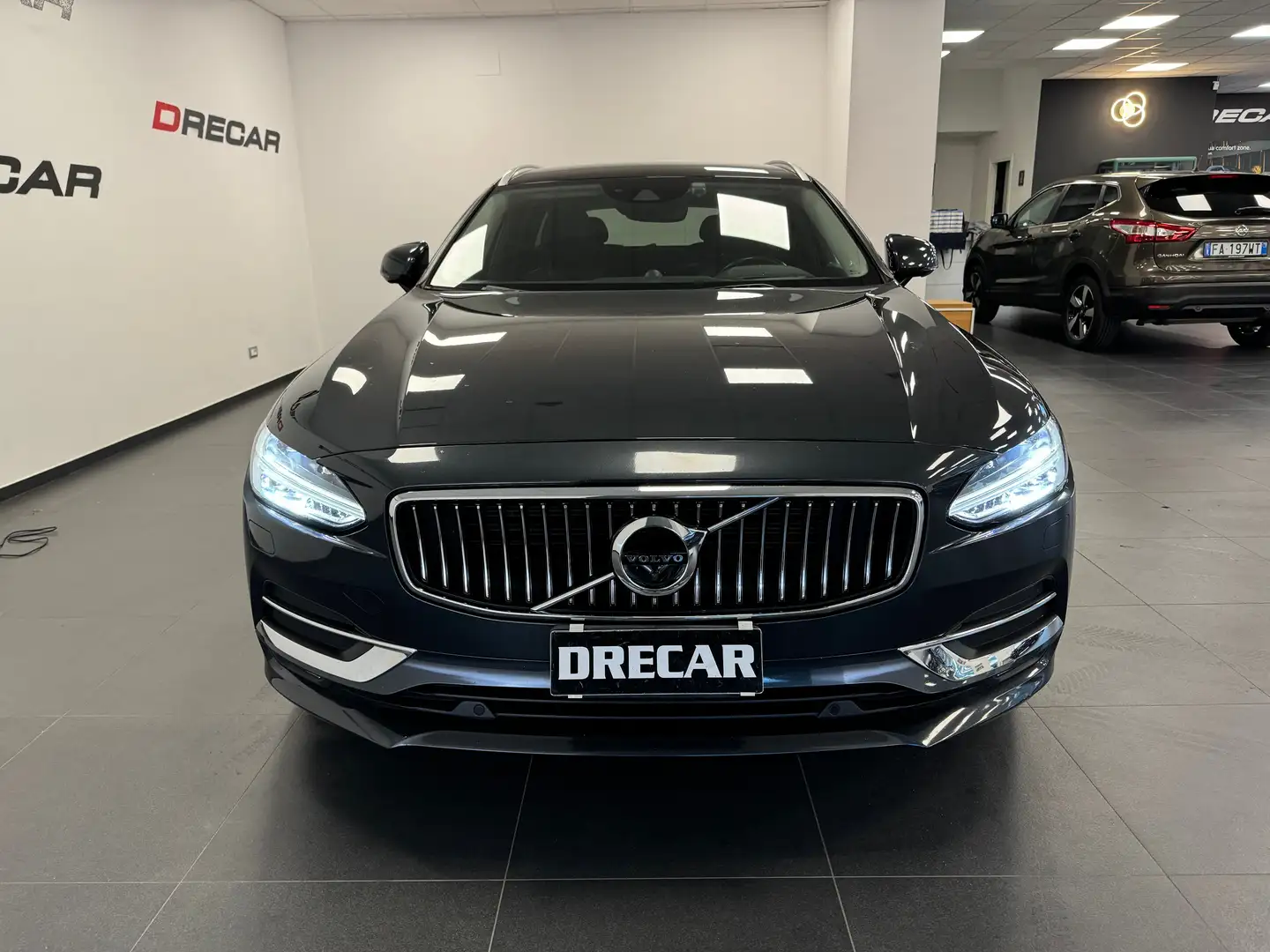 Volvo V90 2.0 d4 Inscription awd geartronic FULL OPTIONAL Gris - 2
