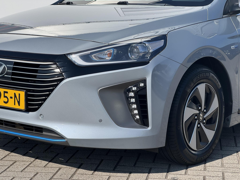 Hyundai IONIQ 1.6 GDi Comfort NL-AUTO | NAVI | CARPLAY | CAMERA — photo 11