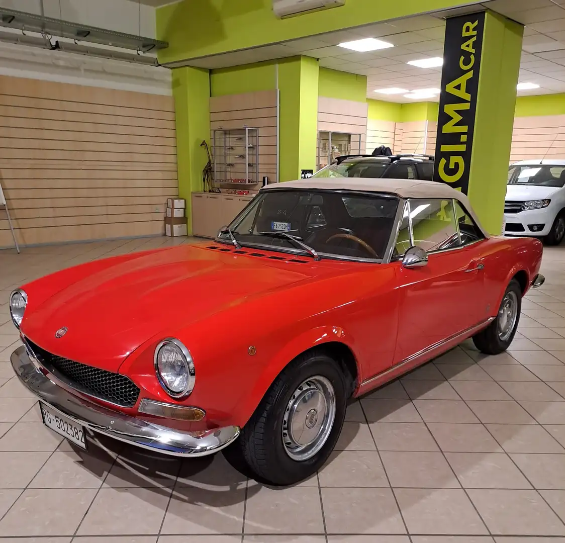 Fiat 124 Spider Pininfarina   Hard-top  Km 27.668 Rosso - 1