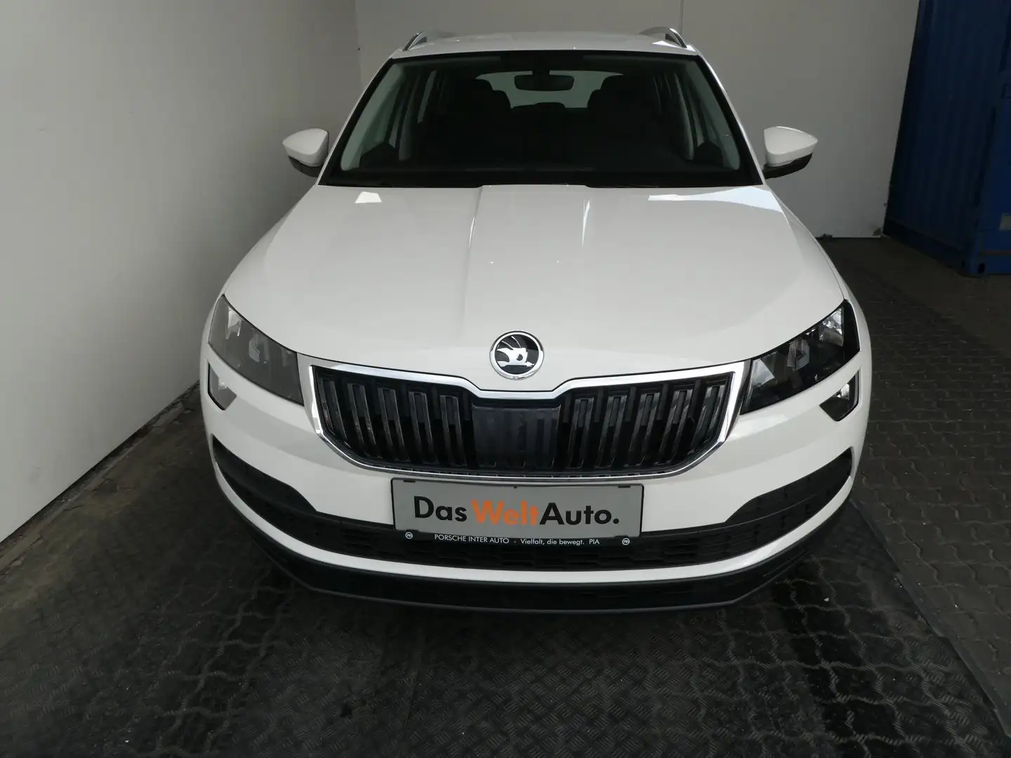Skoda Karoq Ambition SC TSI Weiß - 2