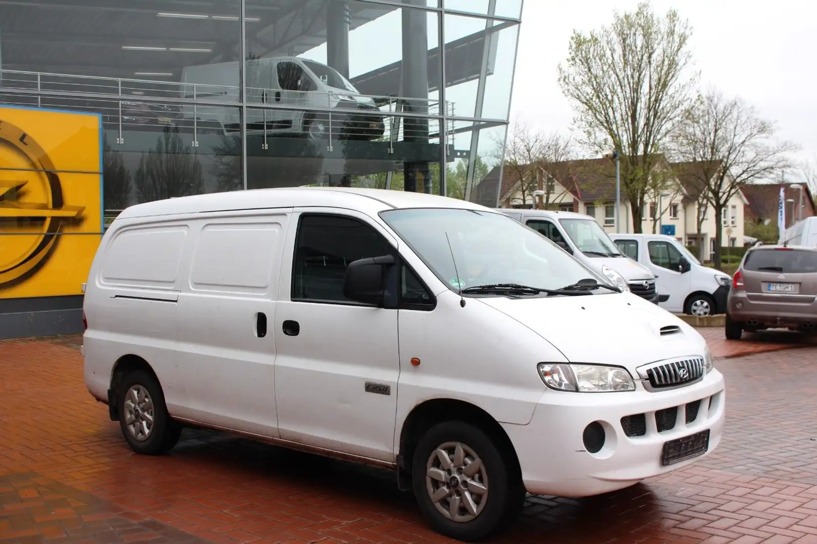 Hyundai H-1 Kasten  Tüv 07/26 Motorschaden Blanco - 1