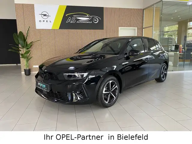2025 Opel Astra in Black for sale