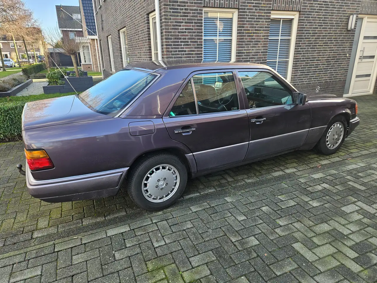 Mercedes-Benz E 300 300 D Turbo, foto 5