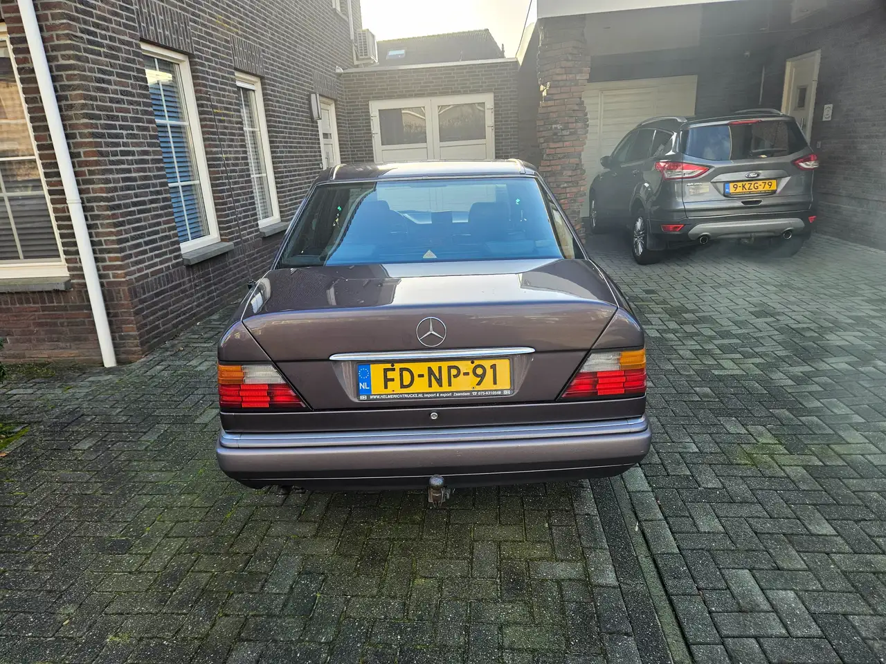 Mercedes-Benz E 300 300 D Turbo, foto 4