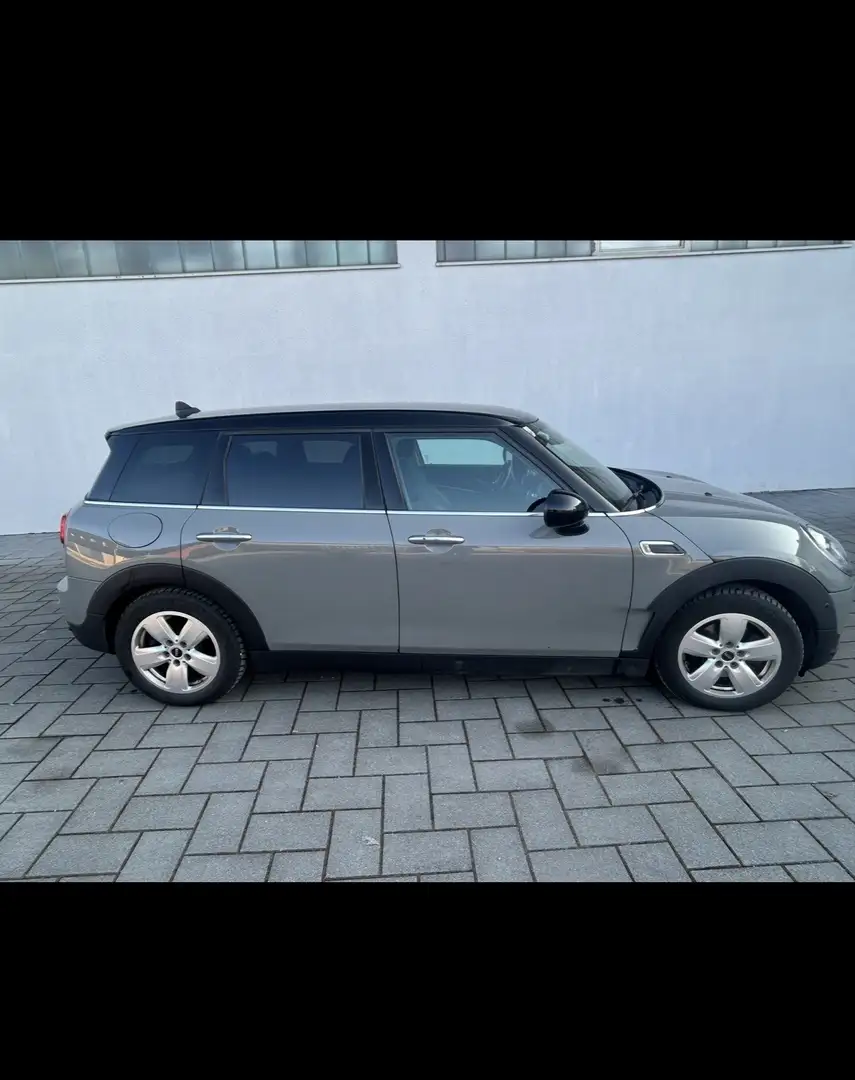 MINI Cooper Clubman - 1