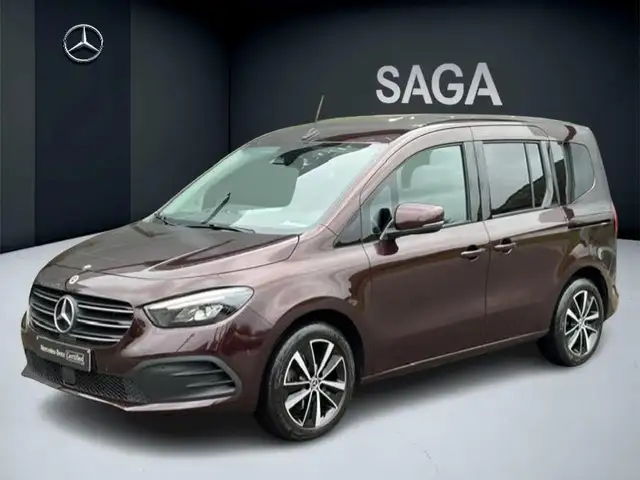 Mercedes-Benz Classe T Classe 180 d Progressive Automatique Attelage