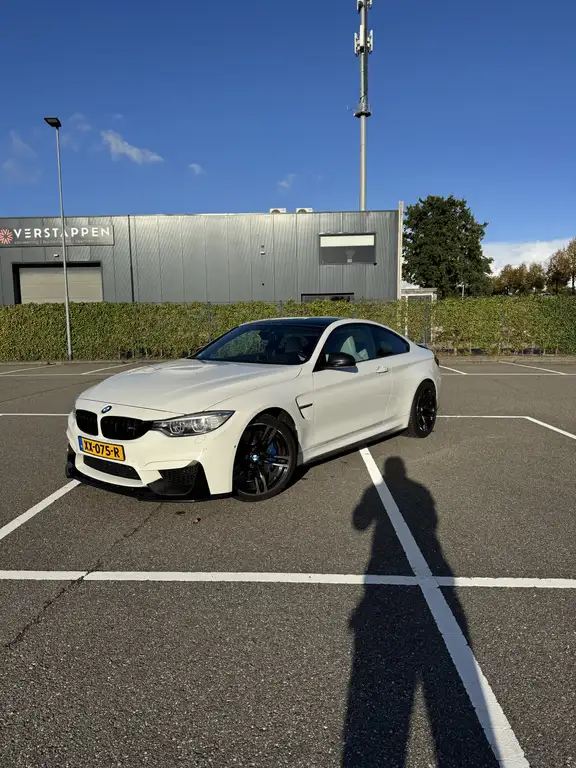 BMW M4 2014 из Европы — купить под ключ