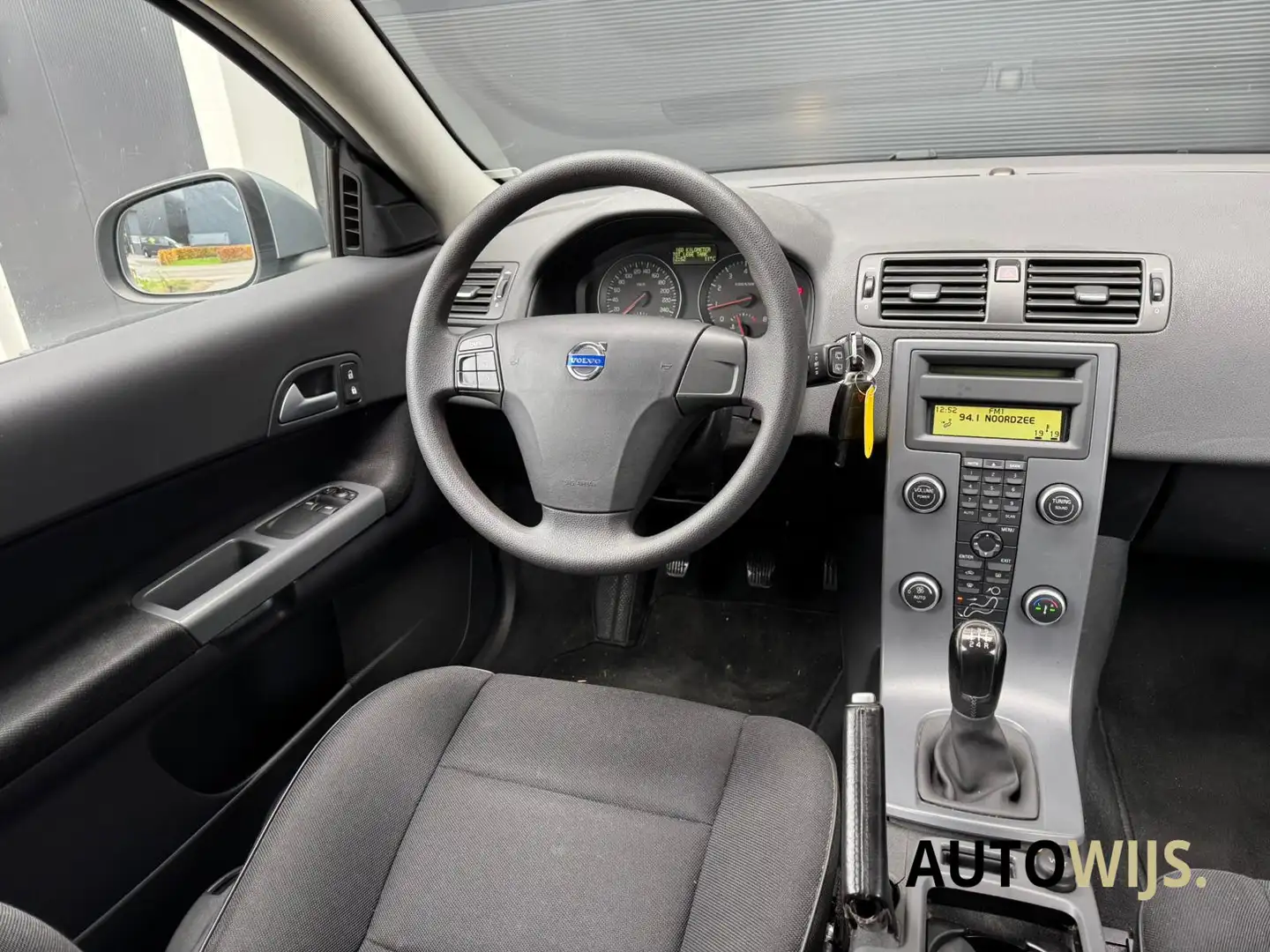 Volvo C30 1.6 Kinetic|NL AUTO|TREKHAAK|101PK|Xenon|Cruise|LM Grijs - 2