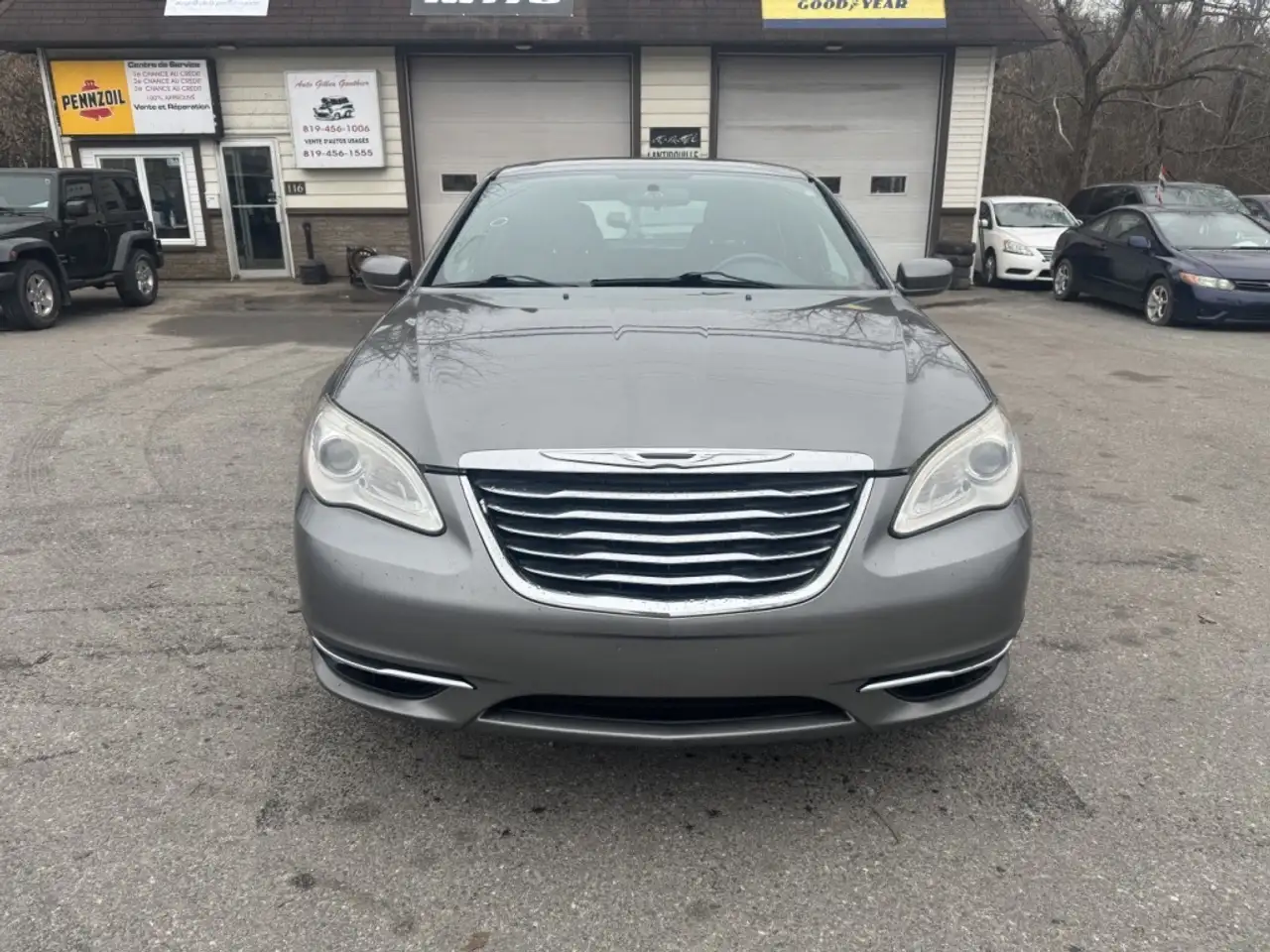 Chrysler 200 снимка Chrysler 200