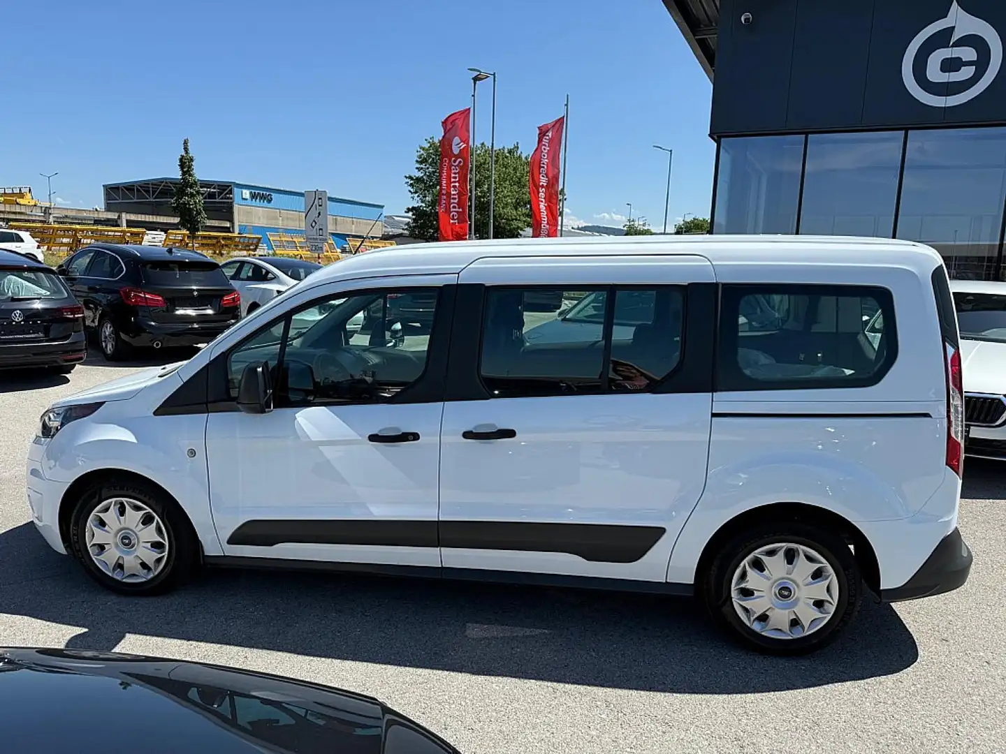 Ford Grand Tourneo Connect Trend 1,5 TDCi Start/Stop L2 Blanc - 2