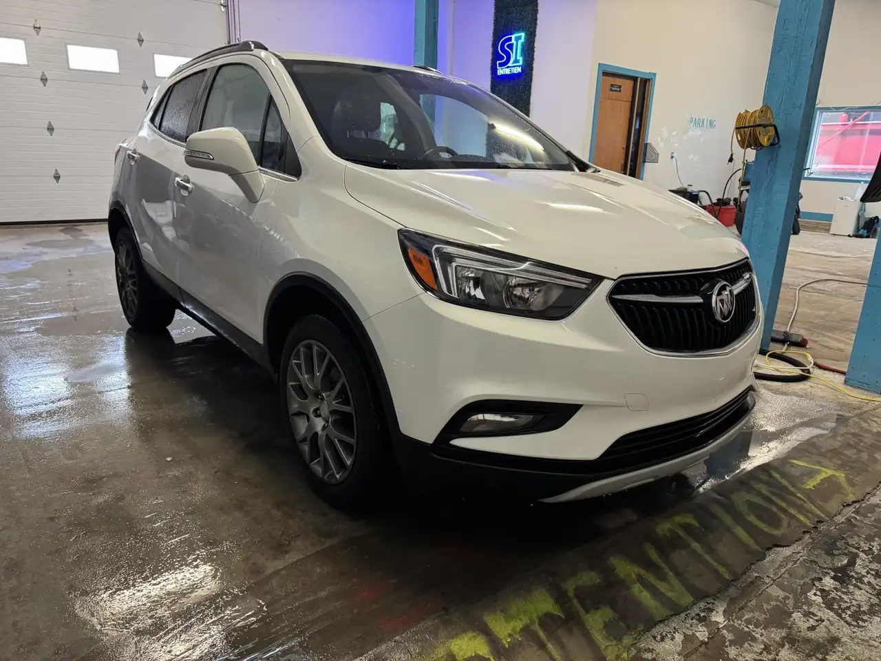 Buick Encore снимка Buick Encore