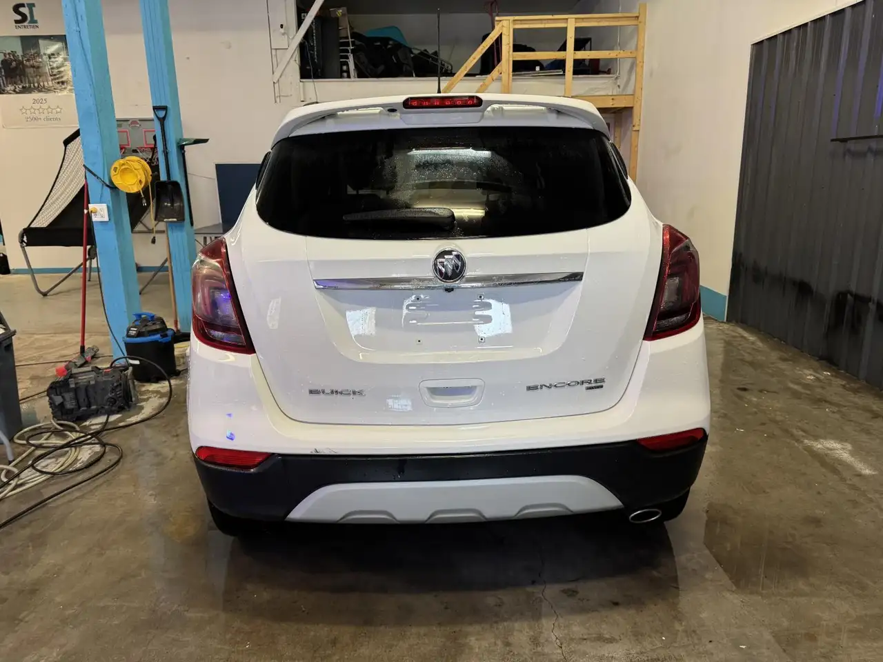 Buick Encore снимка Buick Encore