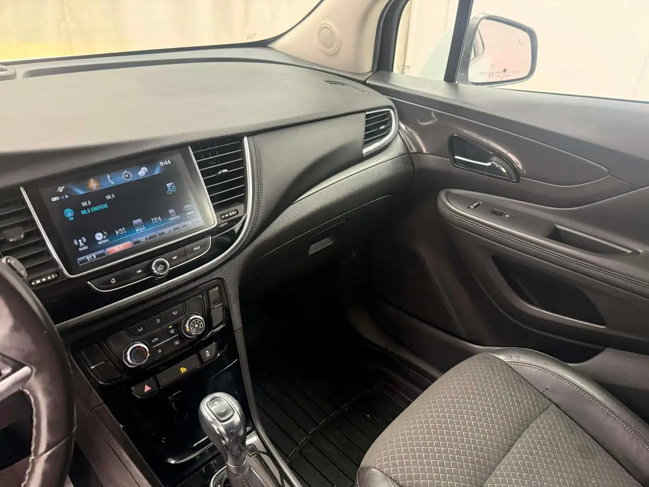 Buick Encore снимка Buick Encore