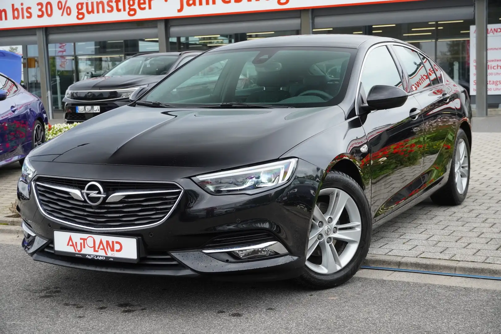 Opel Insignia Grand Sport 1.5 DI LED Navi Sitzheizung Nero - 2