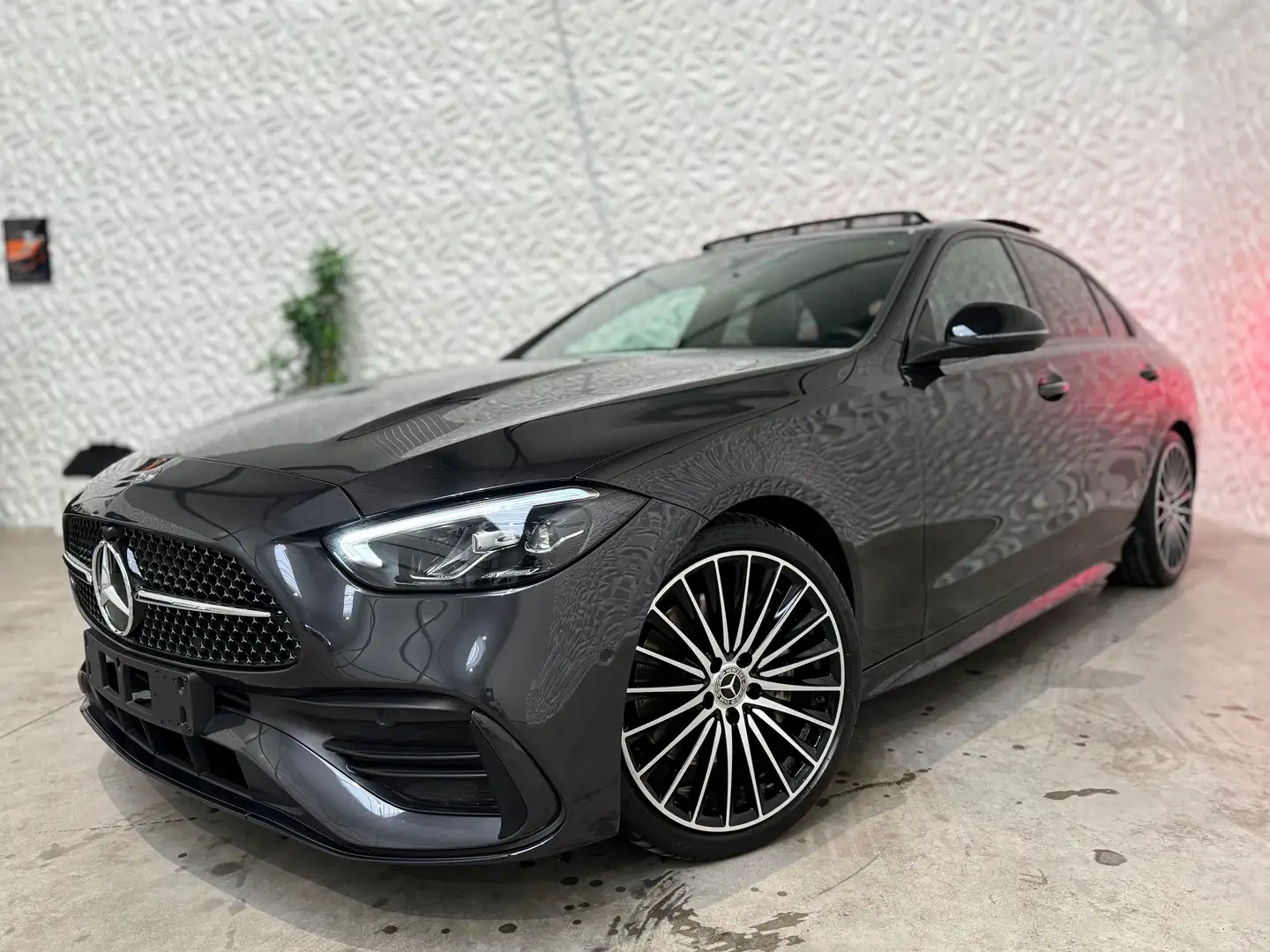 Mercedes-Benz C 180 AMG Line / Pano / Pack Night Gris - 2