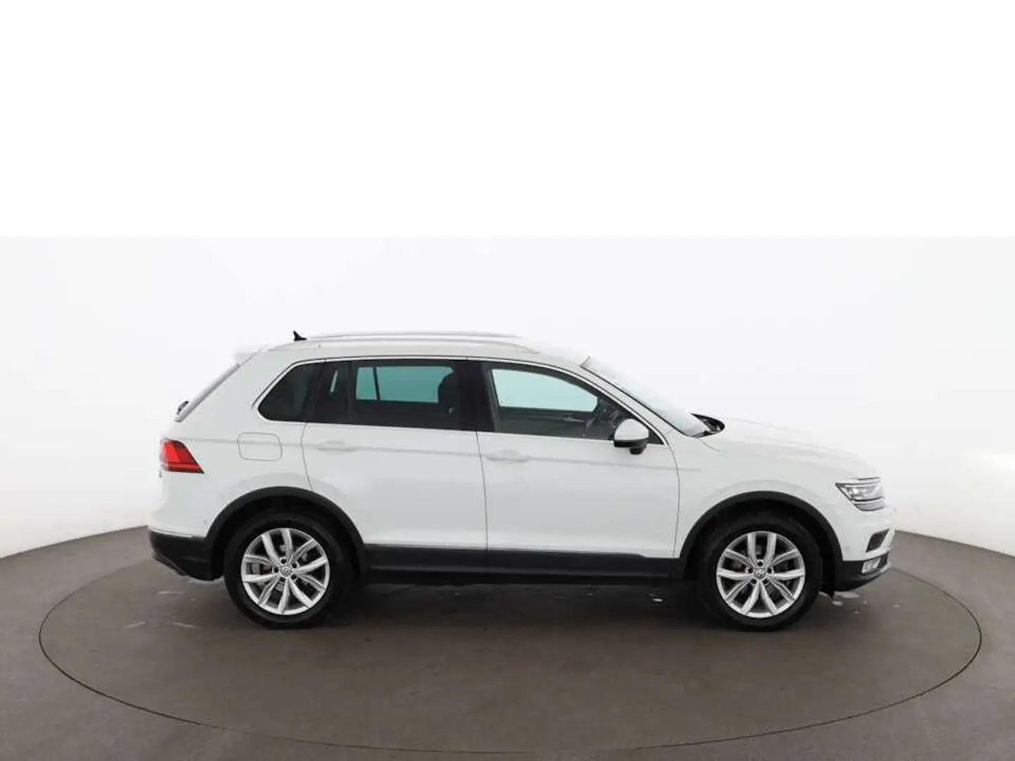 Volkswagen Tiguan 2.0 TDI 4Motion Highline LED AHK RADAR NAV Blanc - 2
