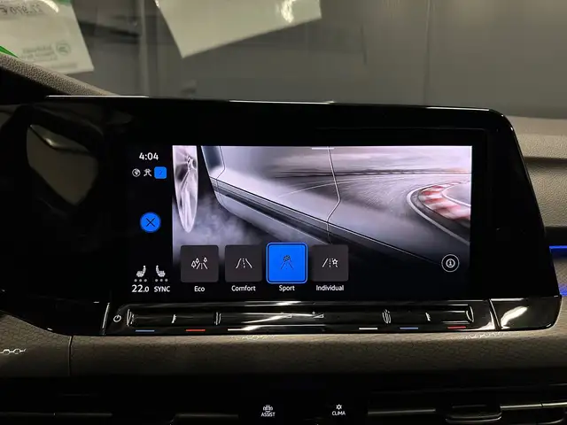 Volkswagen Golf view 21