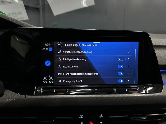Volkswagen Golf view 24