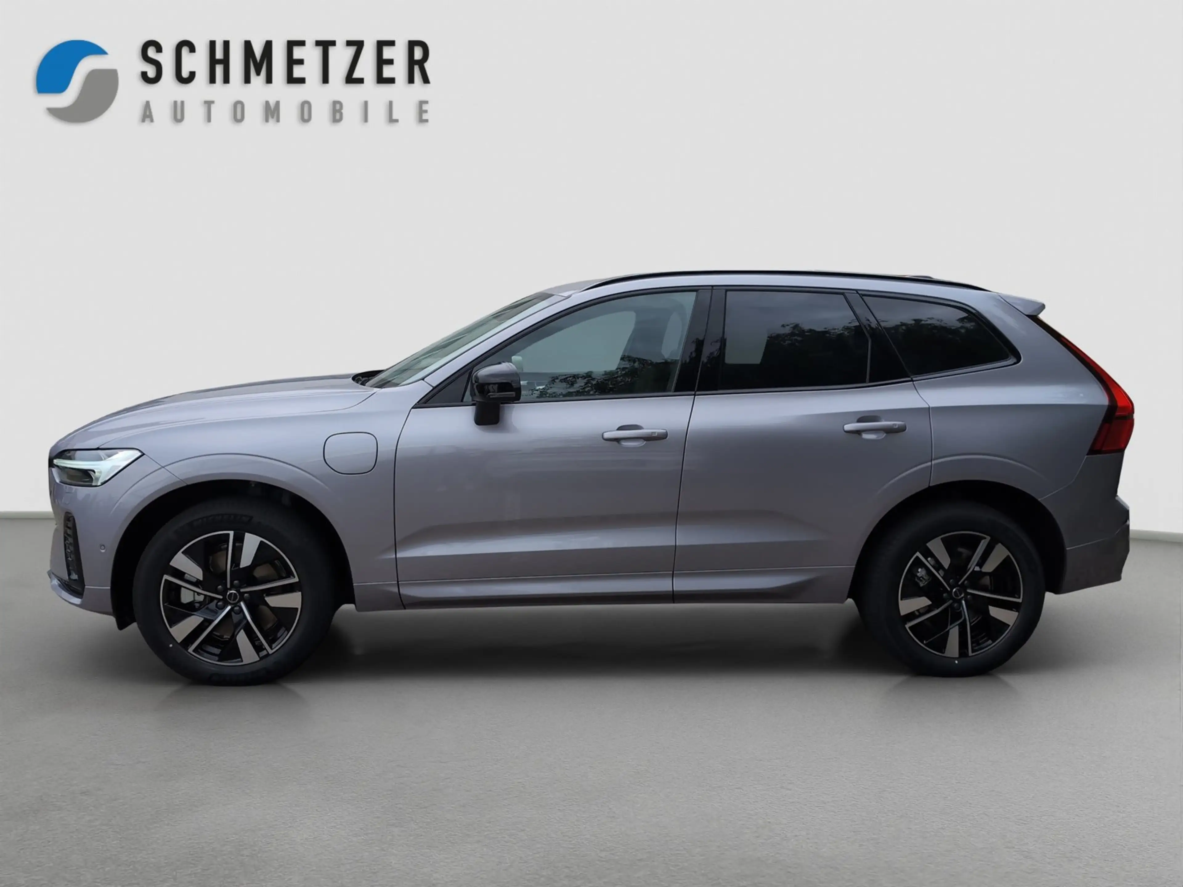 Volvo XC60 +T8+AWD+Plus+Dark+Standhz+E-Sitze+360°Kamera — photo 2