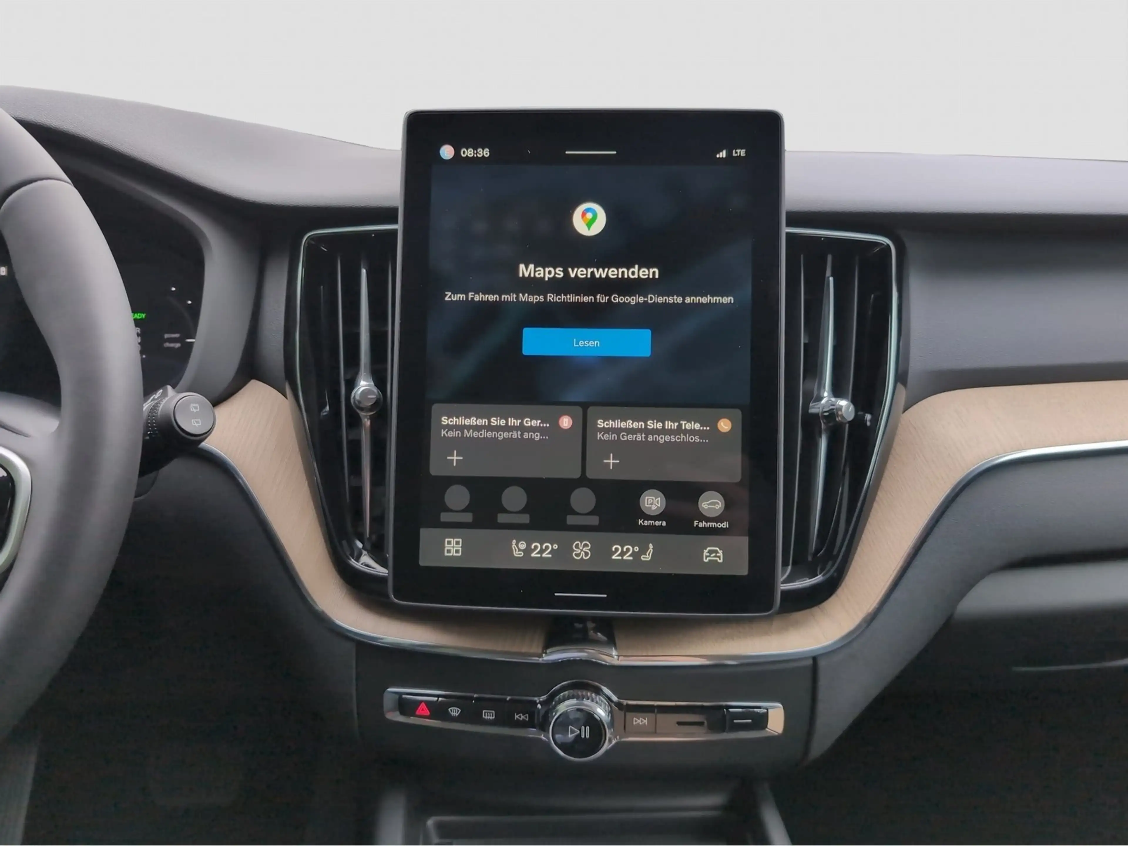 Volvo XC60 +T8+AWD+Plus+Dark+Standhz+E-Sitze+360°Kamera — photo 7