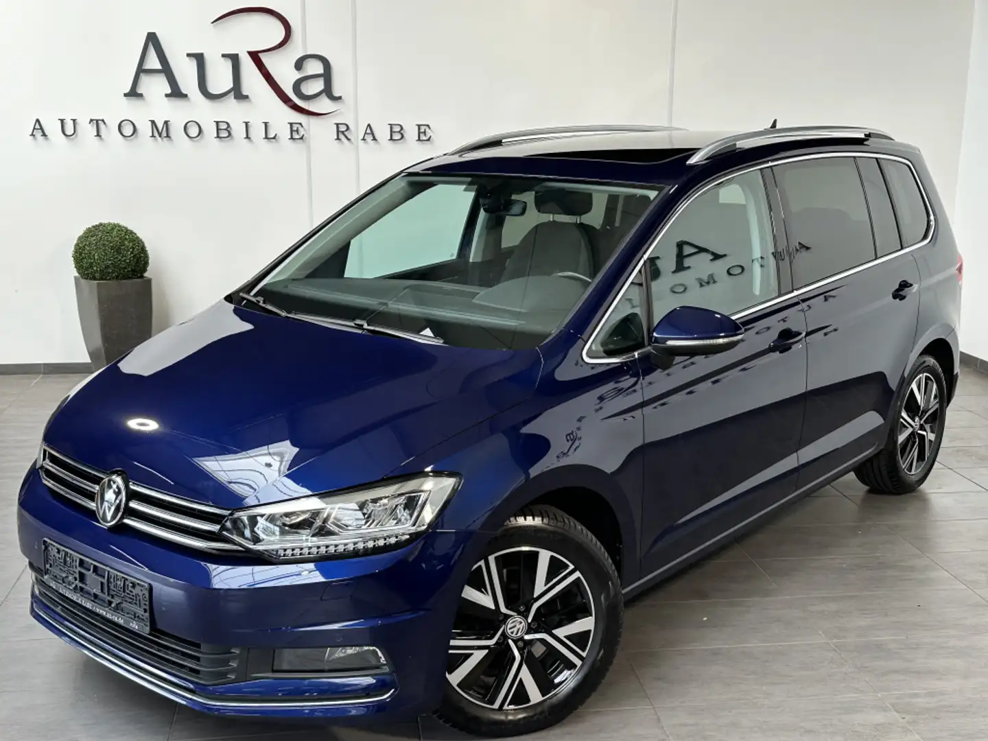 Volkswagen Touran 2.0 TDI DSG Highline NAV+LED+ACC+PANORAMA Blau - 1