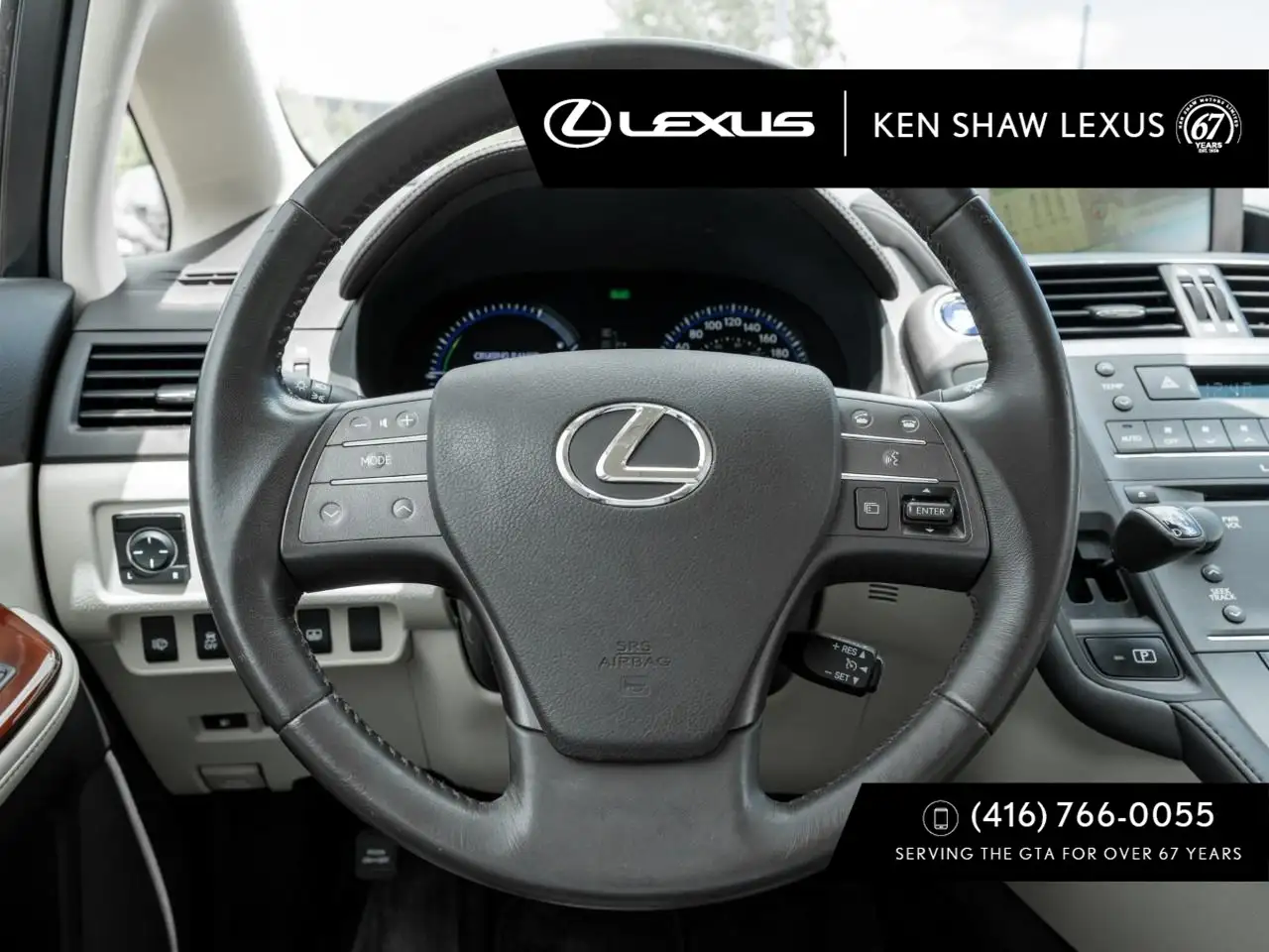 Lexus HS снимка Lexus HS