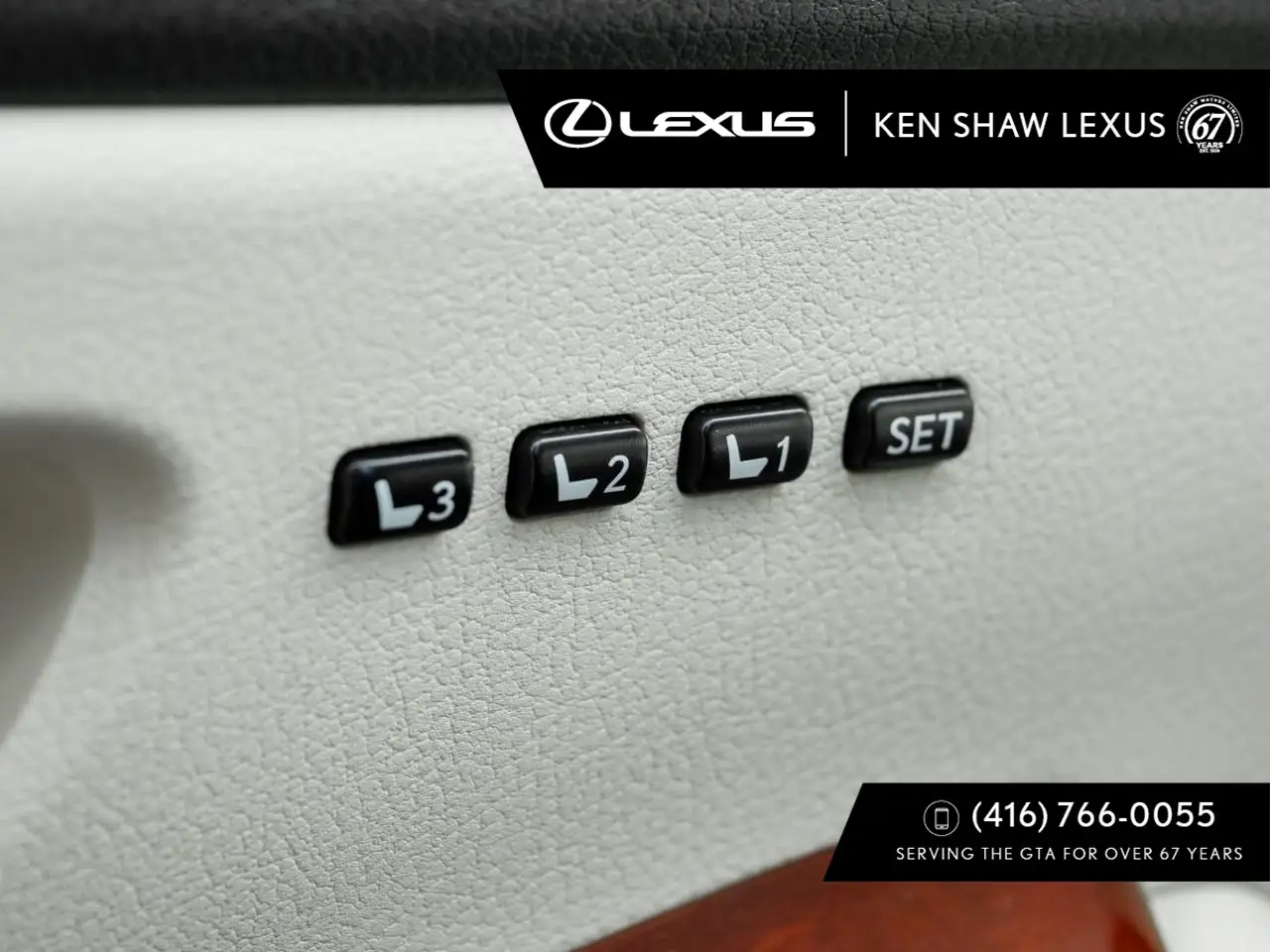 Lexus HS снимка Lexus HS