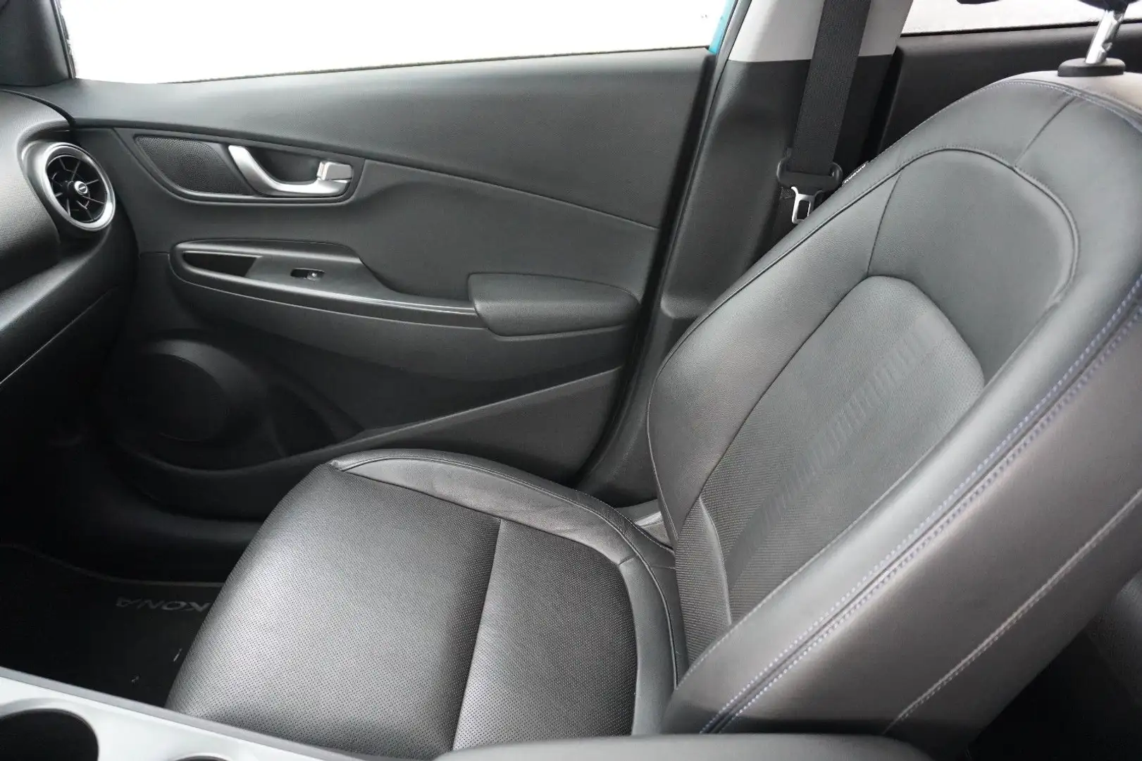 Hyundai KONA Prime W-pump Leder Belüft eSitze 4xSHZ Navi Bleu - 2