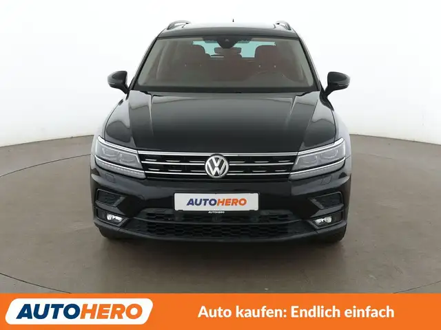 Volkswagen Tiguan view 9