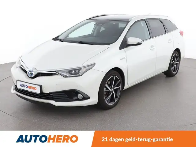 Toyota Auris 1.8 Hybrid Lounge