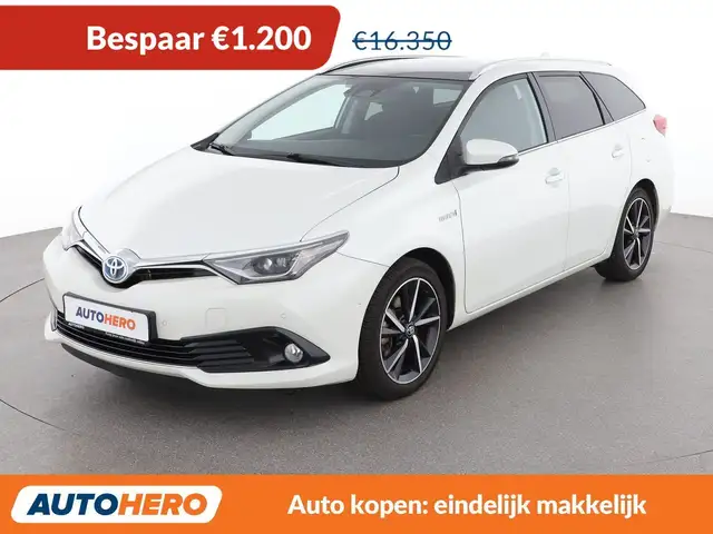 Toyota Auris 1.8 Hybrid Lounge