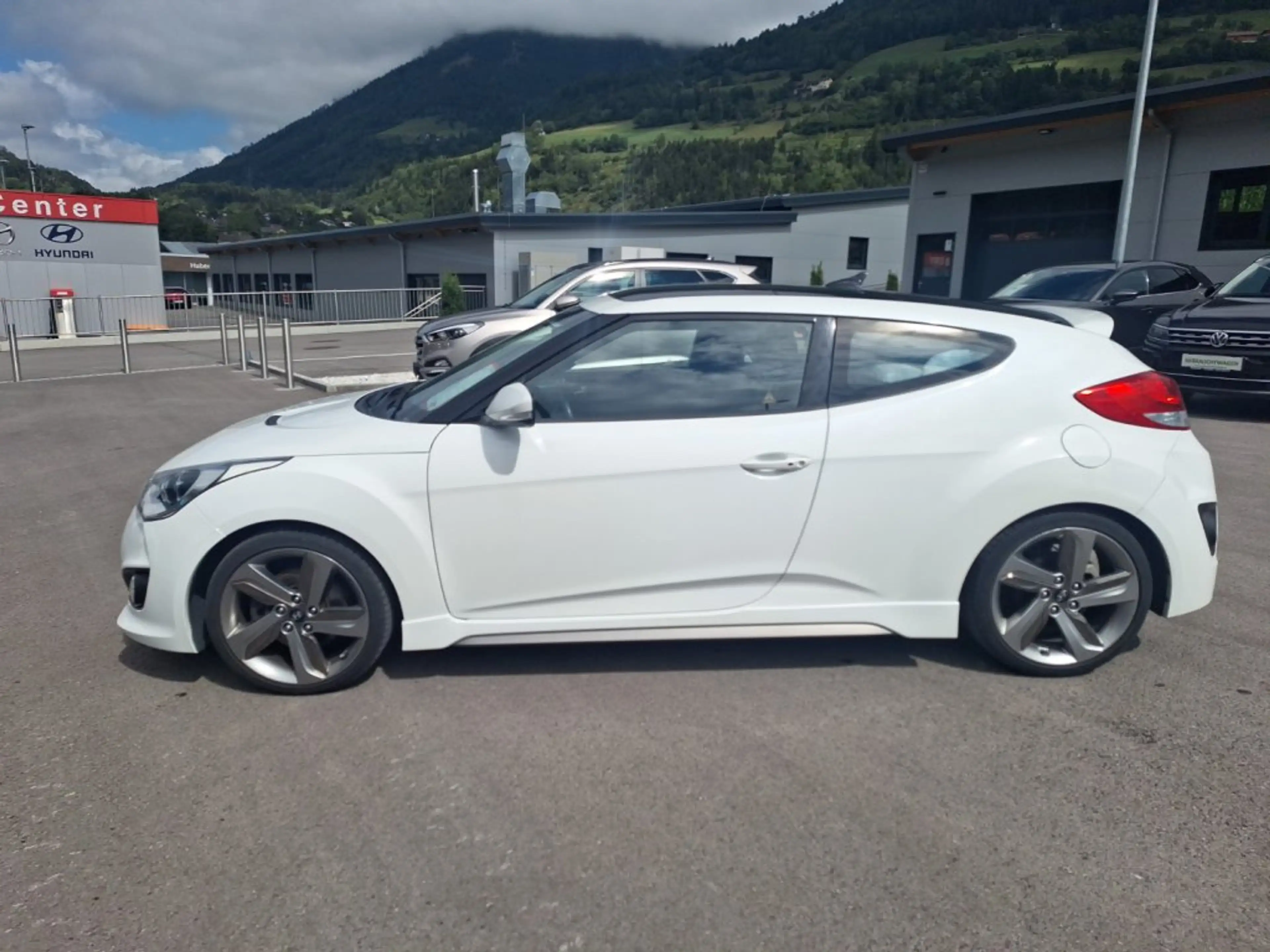 Hyundai VELOSTER 1,6 GDI Turbo — photo 7