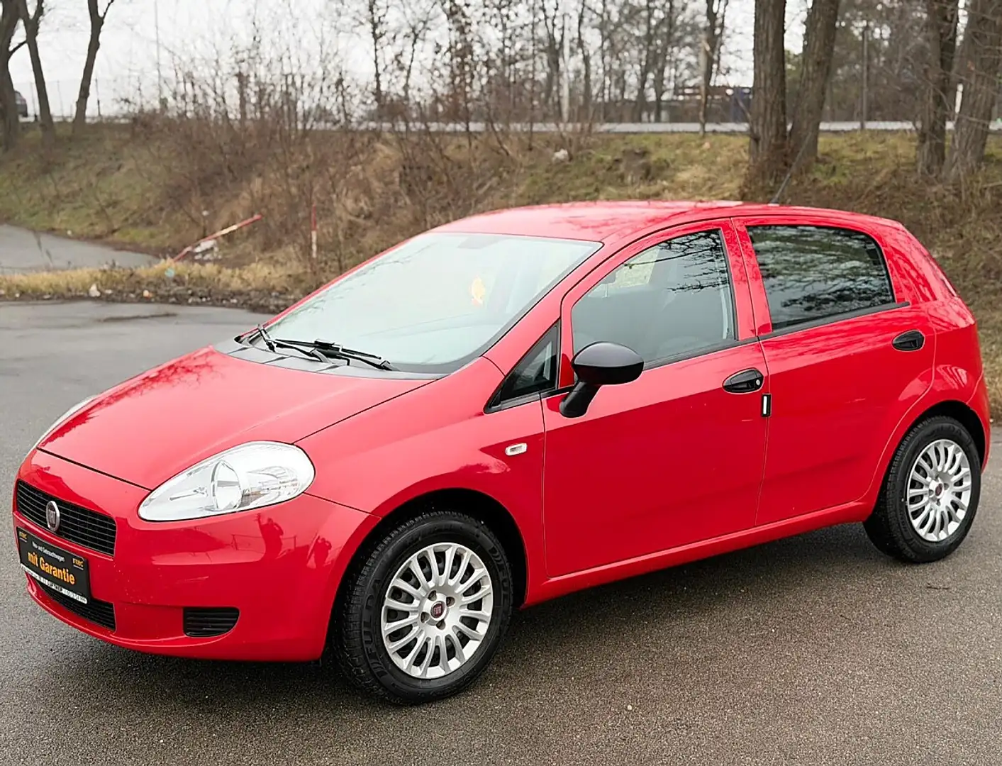 Fiat Grande Punto 1,2 Actual nur 22.000KM Pickerl bis 11.2026 Plus 4 Rot - 2