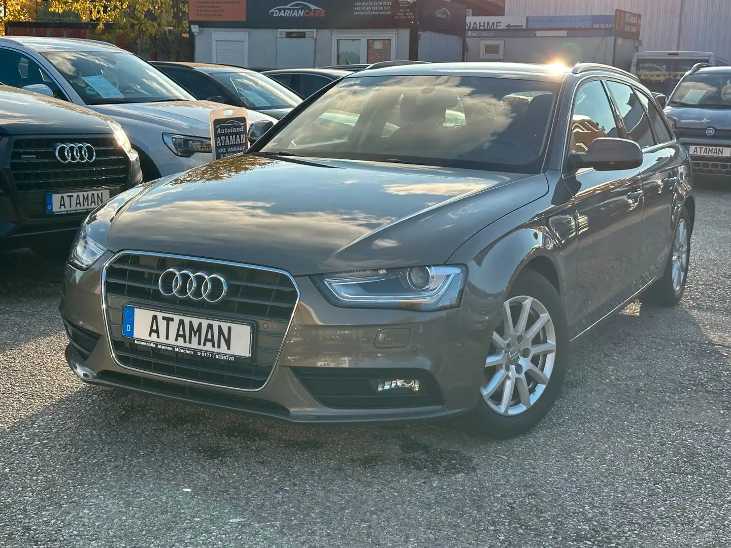 Audi A4 2.0 TDI Avant *Attraction* ultra /Xenon/ Eur6 Gris - 2