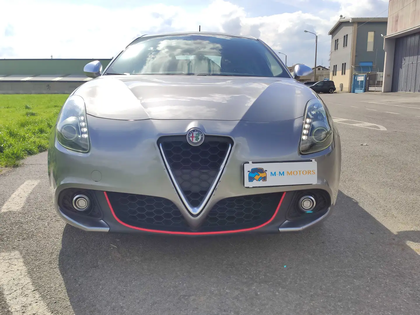 Alfa Romeo Giulietta 1.6 jtdm Super 120 cv! siva - 2