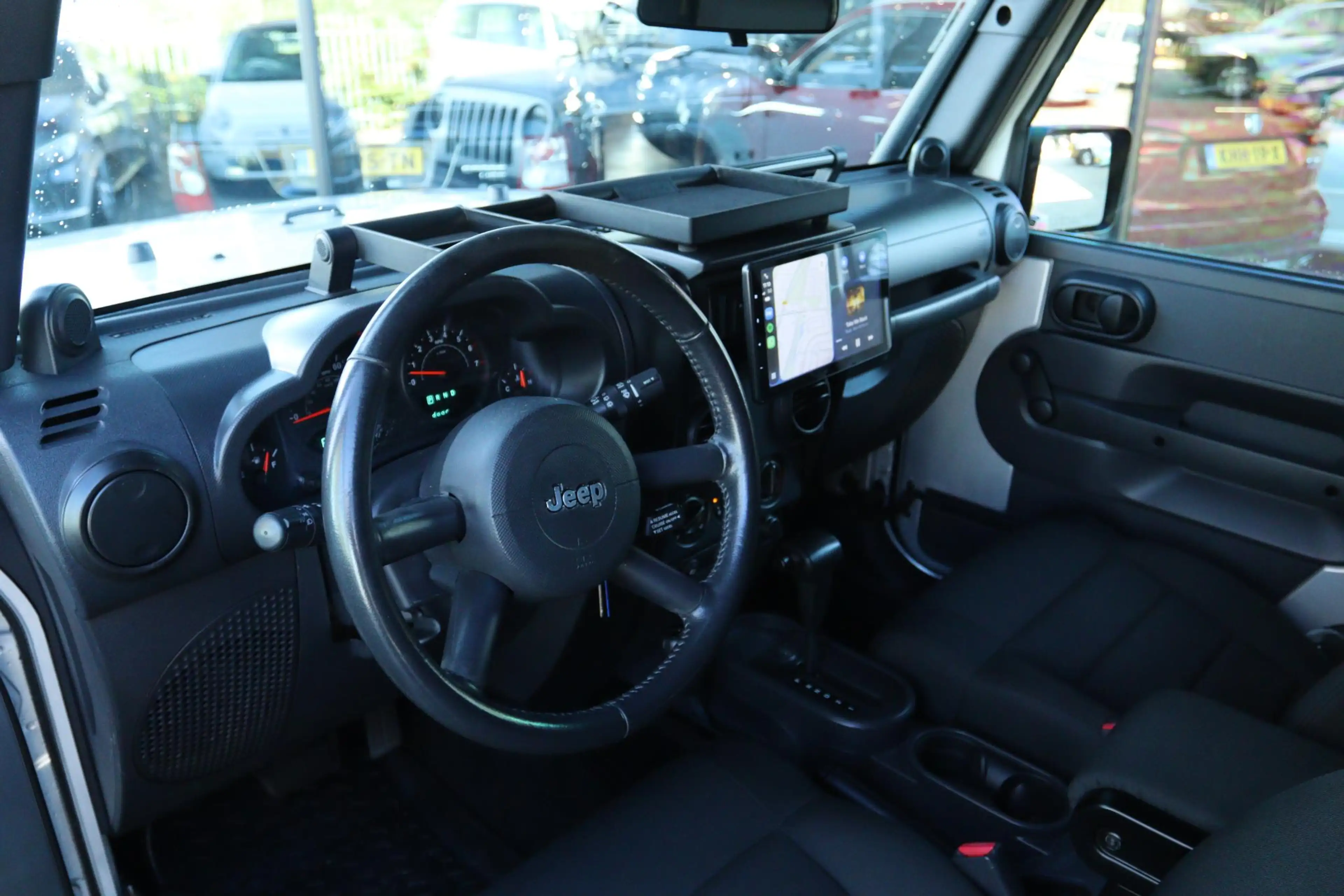 Jeep Wrangler 3.8 V6 HIGH SPORT 4X4 AUT. *UNIEK* | CARPLAY | AIR — photo 3